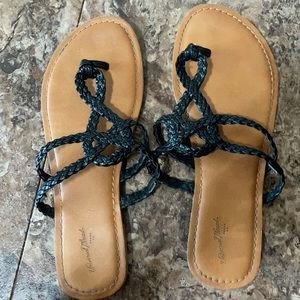 Black Flip Flop Sandals